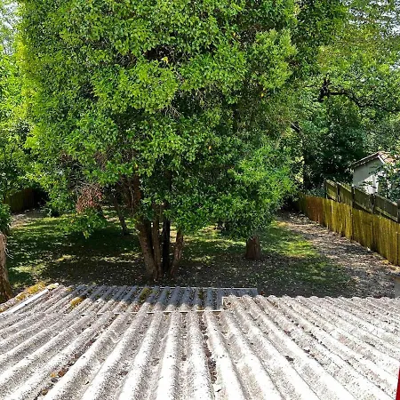 Pour 6 Personnes Proche De Villereal Montaut (Lot-et-Garonne)